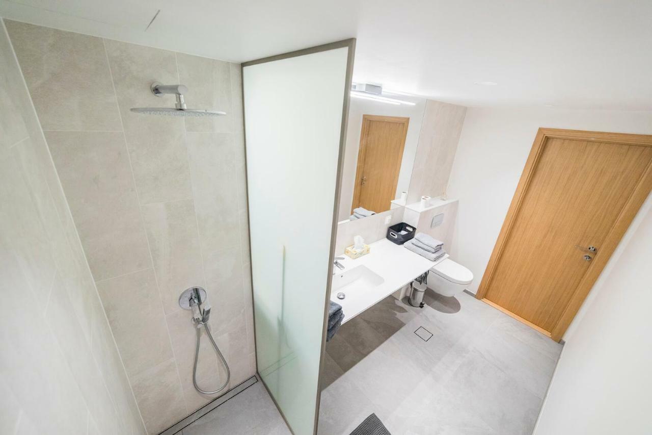 Modern Luxury Apartment In City Centre Tallinn Exteriör bild
